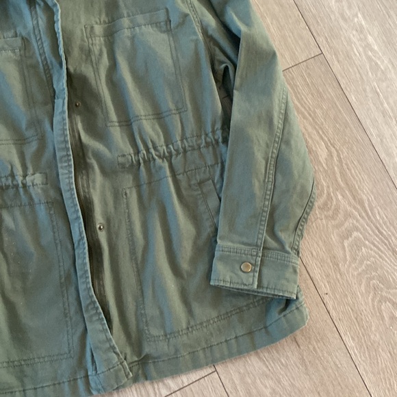 Old Navy women’s chore jacket size medium - Picture 2 of 6